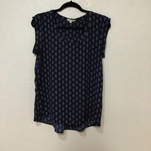 Pleione navy sleeveless blouse